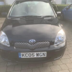 Yaris 2005